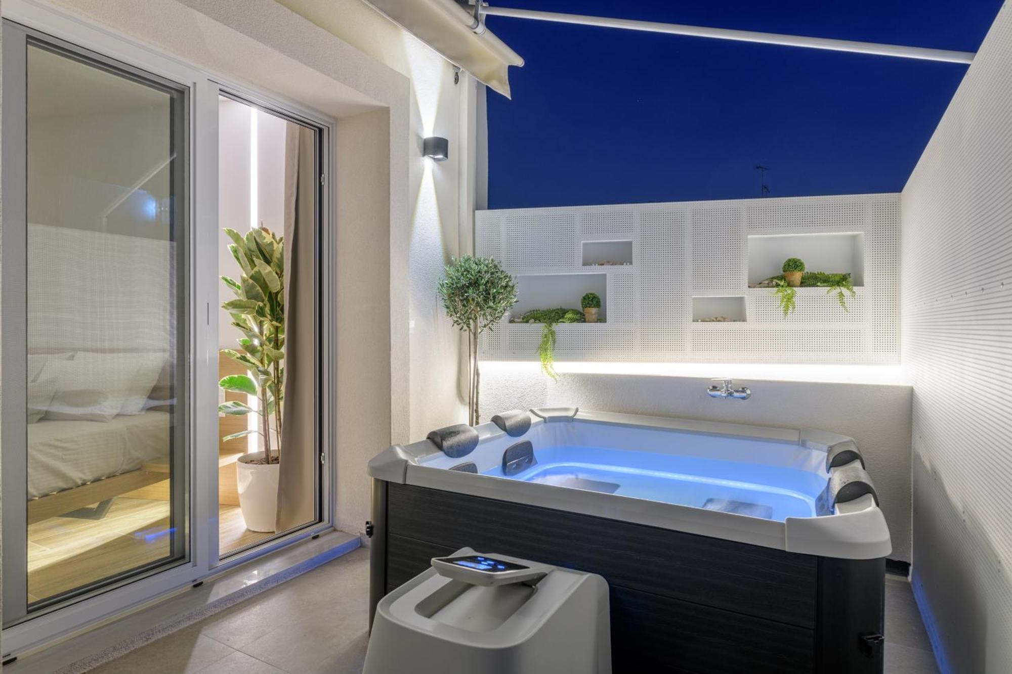 Central Sunny Loft With Plunge Pool 雅典 外观 照片