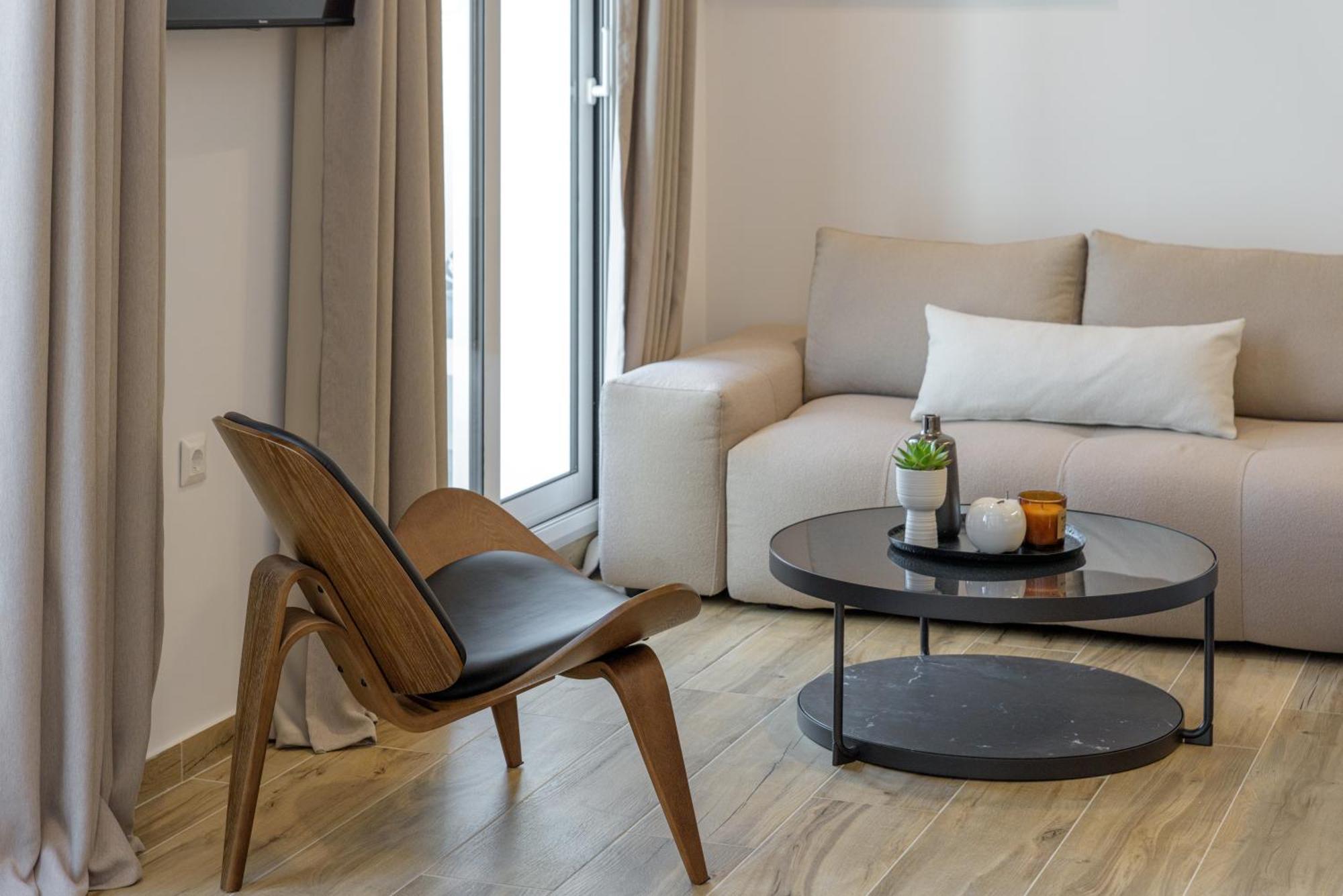 Central Sunny Loft With Plunge Pool 雅典 外观 照片